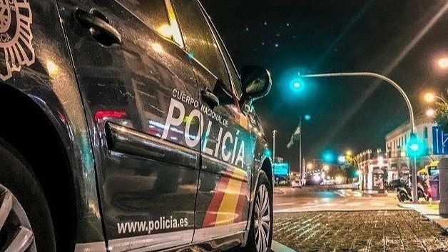 Cortó el cuello a un ciudadano ruso con una navaja