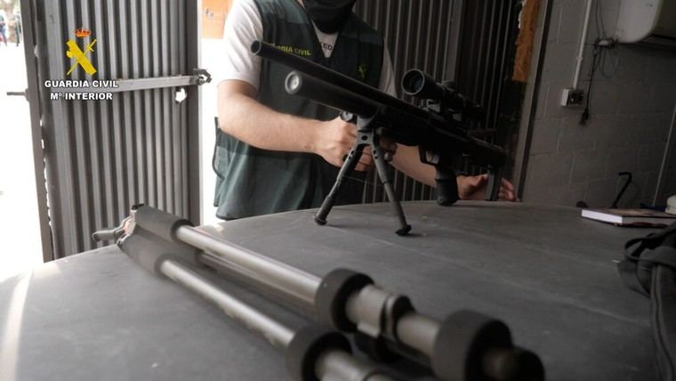 Cocaína, armas y drones: La increíble operación que dejó a 17 narcotraficantes tras las rejas en Sevilla y Málaga