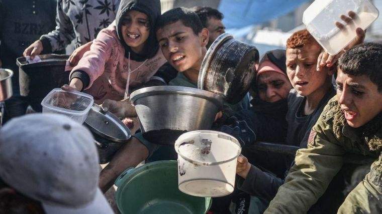 Israel-Palestina: Unas 14.000 personas se refugiaban en un hospital cuando fue bombardeado