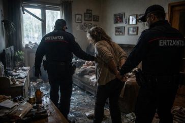 Misterio en Gernika-Lumo: Una mujer arrestada por el brutal homicidio de su pareja