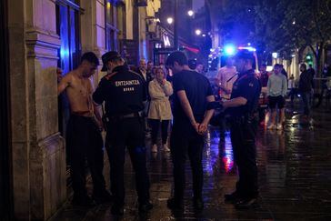 Detienen a dos hombres por intento de homicidio en Donostia-San Sebastián
