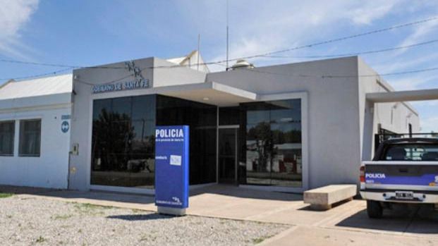 Desmantelan una banda de policías y civiles dedicada a atracos y extorsiones