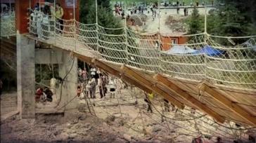 Caos en un paraíso turístico: Un puente se derrumba y se cobra vidas en un famoso destino de China