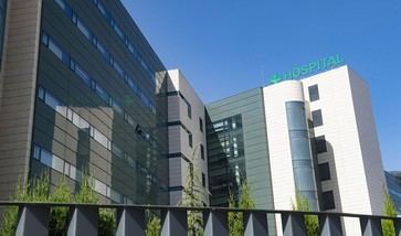 Cinco jóvenes heridos tras un accidente de coche en Las Gabias