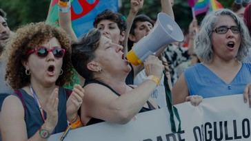 Movilizaciones en más de 30 ciudades españolas para defender derechos LGTBI+
