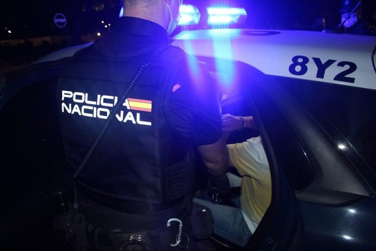 Desmantelan un laboratorio en Valencia que producía 30 kilos de cocaína al día