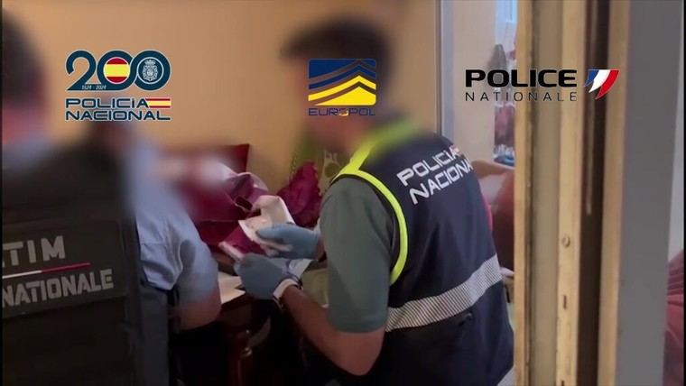 Desarticulada red de tráfico de migrantes que operaba en Europa con destino a España