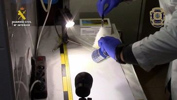 Desenlace trágico: Un hombre muerto y otro herido en un intento de robo de drogas en Madrid