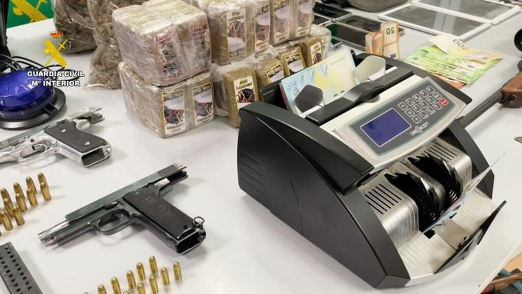 Detenidos dos hombres armados tras una serie de robos en varias provincias españolas