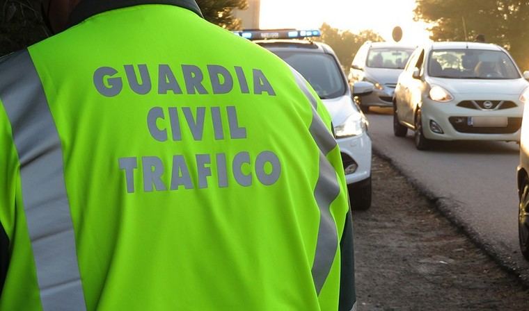 Accidente en Almuñécar deja dos muertos tras colisión entre coche y moto
