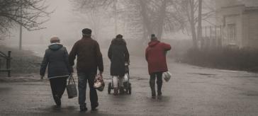 EEUU busca un acuerdo en Abu Dabi mientras ataques rusos causan muertes en Kiev