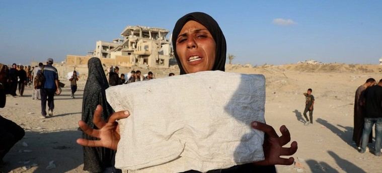 Desgarrador: La lucha mortal de las madres en Gaza para alimentar a sus hijos mientras el mundo observa