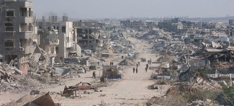 Israel bombardea una escuela de la ONU en Gaza, dejando cuatro muertos