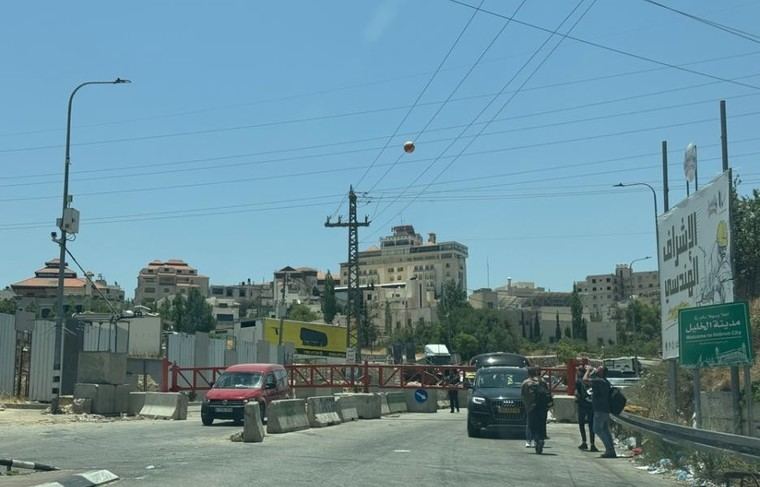 Crisis en Cisjordania: Israel intensifica la represión y miles de palestinos quedan atrapados