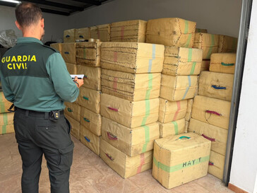 Recuperan en Ayamonte 127 fardos de hachís, unas cinco toneladas