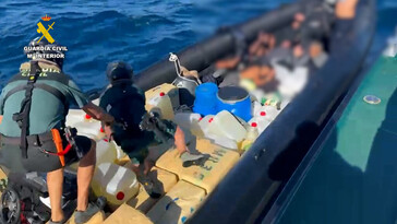Interceptada en Huelva una narcolancha con 3.040 kilos de hachís y ocho detenidos