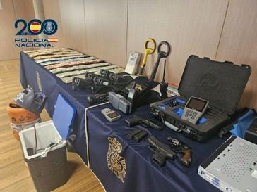 18 detenidos y un kilo de cocaína incautado: Cae una megared de narcotráfico que operaba a través del río Guadiana