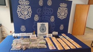 Cae una red criminal que traficaba con migrantes y drogas en el Estrecho de Gibraltar