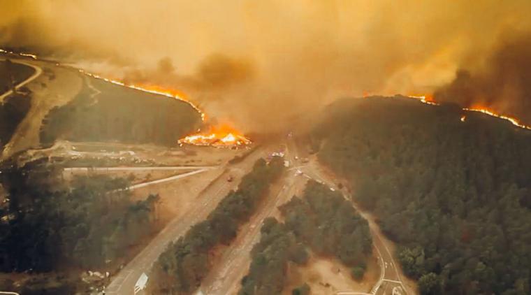 Los incendios en España desatan el caos: Miles de evacuados y comunidades enteras en peligro