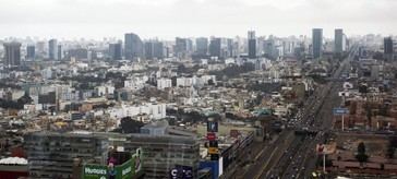 Perú promulga ley de amnistía que desata críticas por violaciones a derechos humanos
