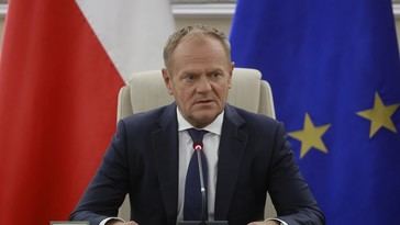 Detienen a dos bielorrusos por volar un dron sobre el palacio presidencial de Polonia