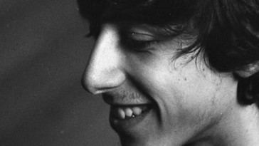 Fallece a los 24 años el actor y músico Siro Ouro, popular por su papel en 'La Mesías'