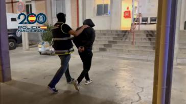Tres detenidos en Usera por la violación de una menor: el padre de la víctima entre los arrestados