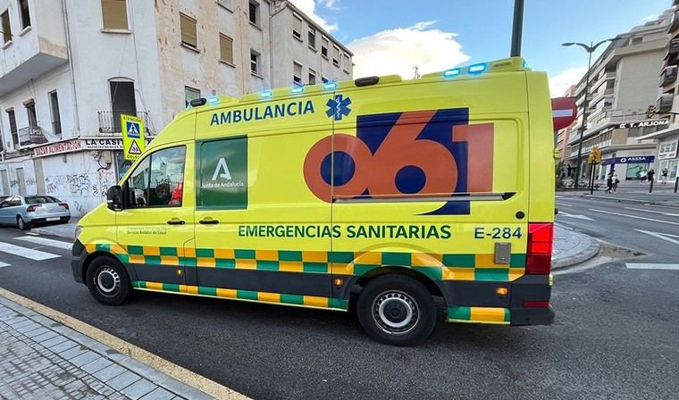 Un incendio en Baza deja a una mujer y dos niñas luchando por sus vidas en el hospital