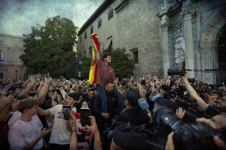 La Universidad de Granada como campo de batalla ideológica por un acto no autorizado de Vito Quiles