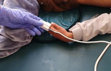 El sarampión pone en riesgo la vida de niños en Dhamar, Yemen