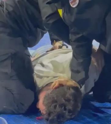 Yurena se distancia de la agresión a sus fans en su concierto al grito de "maricones de mierda, os vamos a matar"